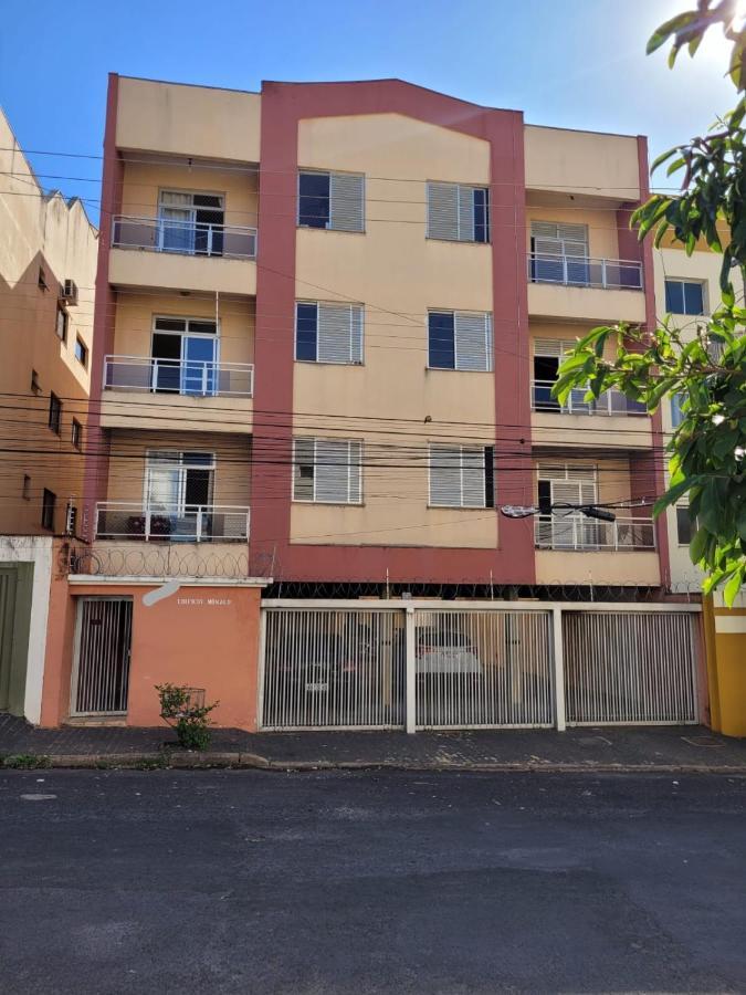 Apart completo 2/4 C Santa Mônica Apartment Uberlandia Ngoại thất bức ảnh